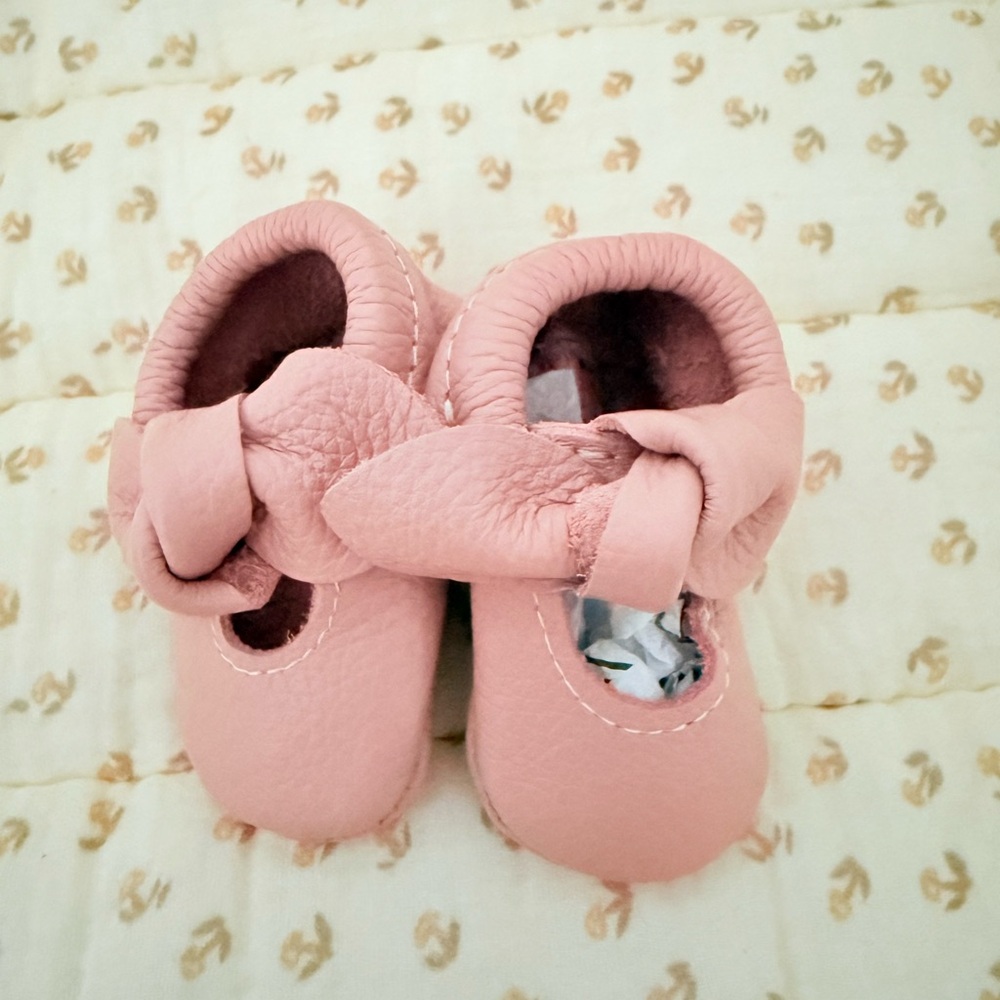 Freshly Picked Blush knotted bow leather Mocs